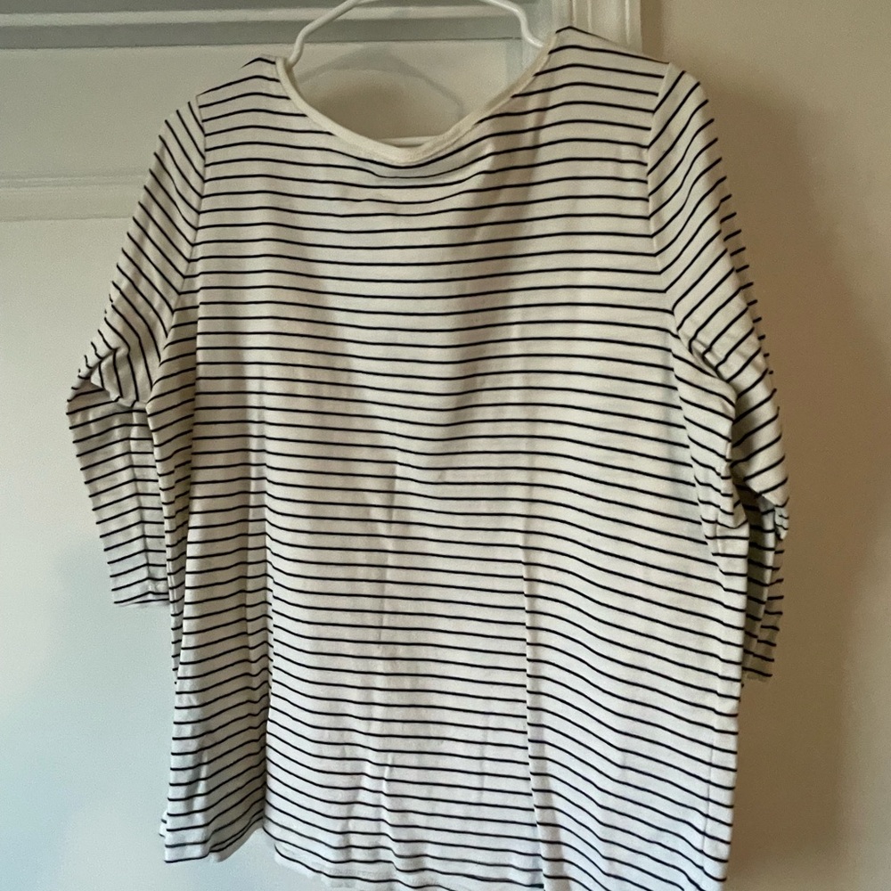 Talbots White and Black Boxy 3/4 Sleeve Tunic